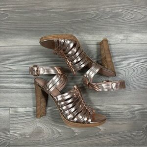 Stuart Weitzman Rose Gold Strappy Heels Size 7N Leather Sole Block Heel Sandals
